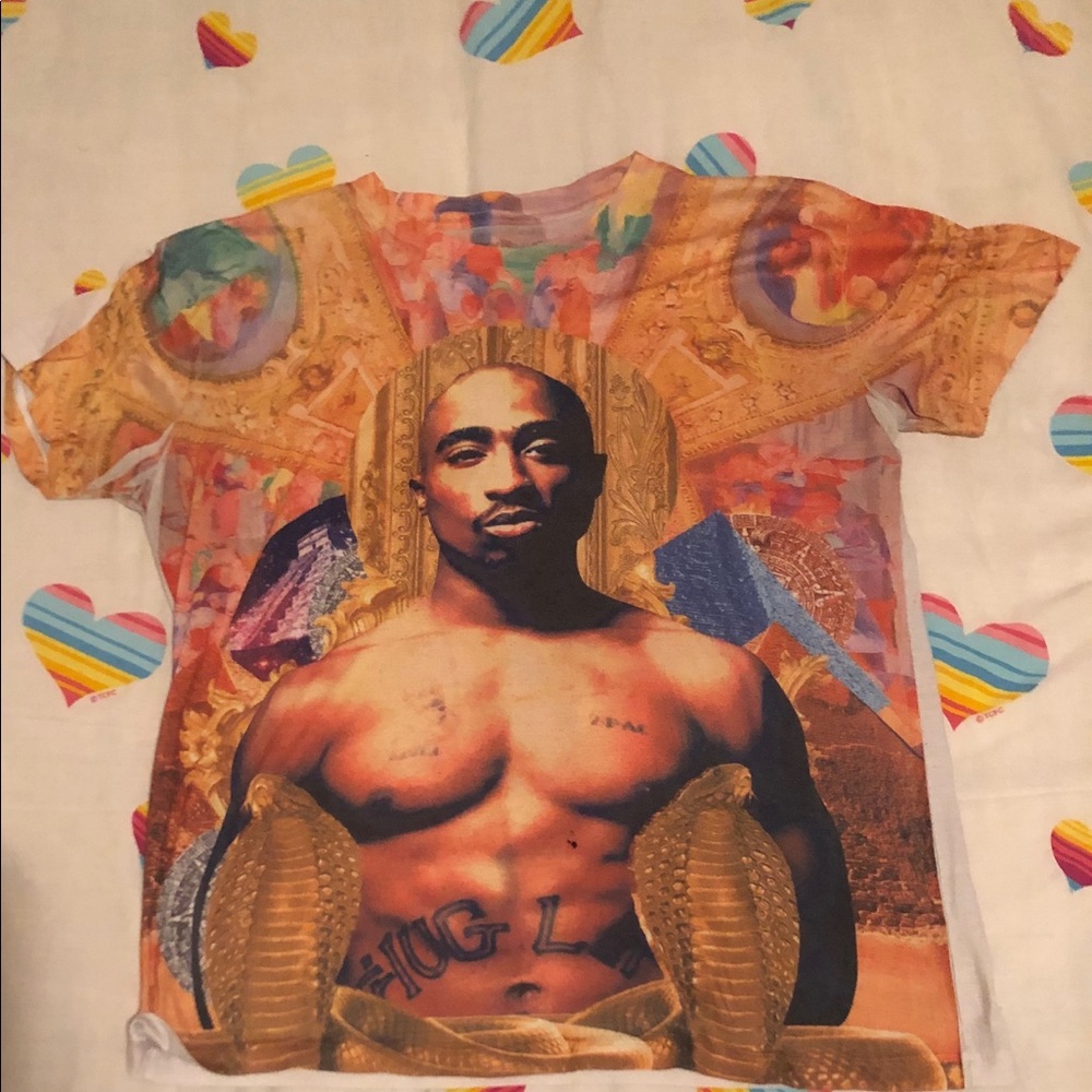 Tupac Graphic Tee